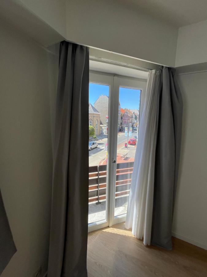 Апартаменты Bofeelie Gezellig 2 Slaapkamer App Aan Zee In Het Bruisende Middelkerke! Экстерьер фото
